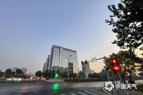 北京今天最高气温14℃ 夜间有弱雨雪